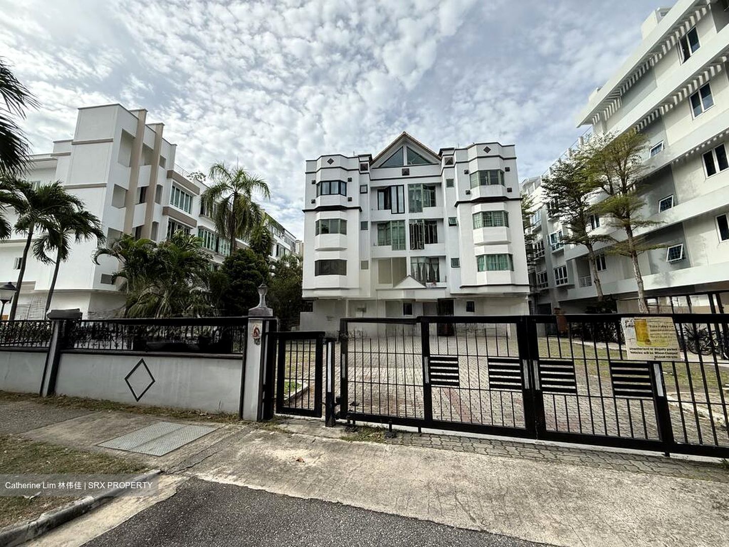 Castle Loft (D15), Apartment #501593871